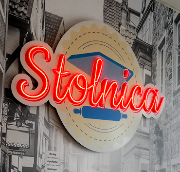 Stolnica litery wewnętrzne podświetlane