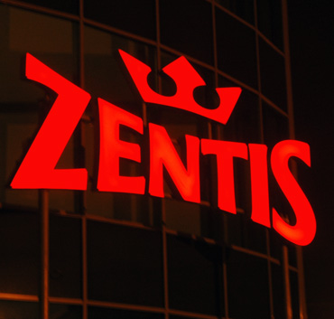 Zentis litery zewnętrzne oświetlane