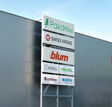 Blum & Pakdrew tablice zewnętrzne