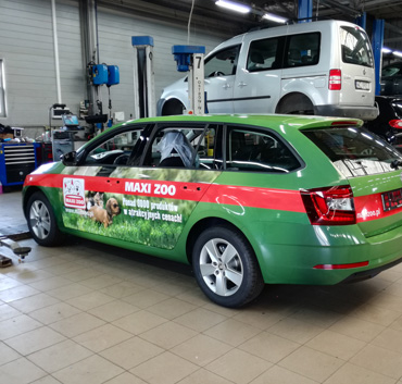 Maxi Zoo reklama samochód firmowy 