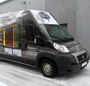 Glob-stal oznakowanie dostawczaka