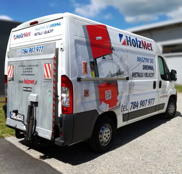 Holzmet oznakowanie samochodu dostawczego