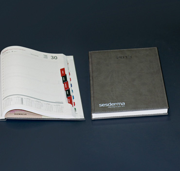 Sezderma kalendarz książkowy