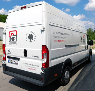 Majsterpol samochód widok tylni