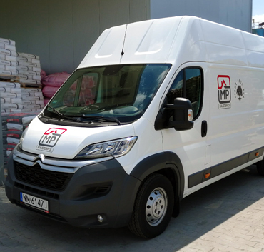 Majsterpol samochód widok przedni