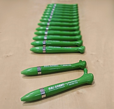 Mali Giganci długopisy